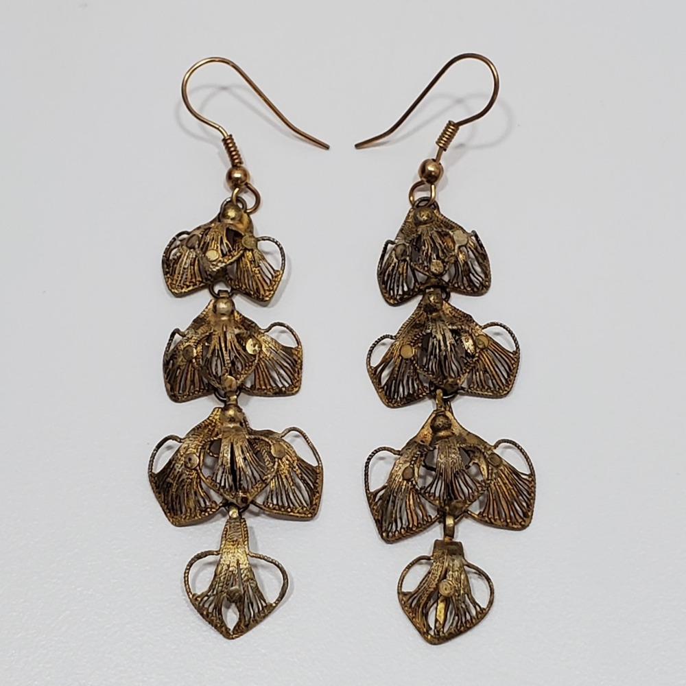 Vtg Brass Tone Filigree Statement Dangle Gingko Lotus Leaves Delicate Demure 3"